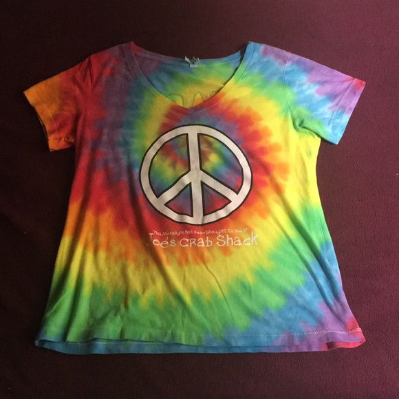 JOE/'S CRAB SHACK KIDS//YOUTH T-SHIRT-PEACE LOVE /& CRABS-RAINBOW TIE-DYE DESIGN